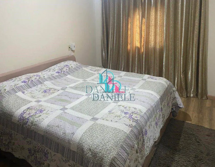 Casa com 2 quartos à venda, 282m2 em Jardim do Bosque, Araraquara - SP - imagem 8 Foto 8 de Casa com 2 quartos à venda, 282m2 em Jardim do Bosque, Araraquara - SP