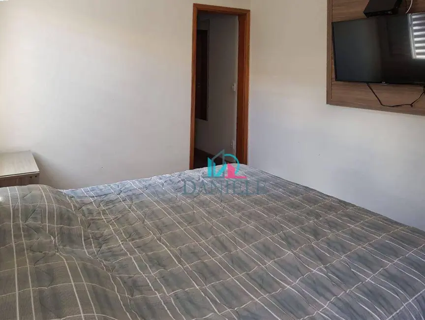 Casa com 3 quartos à venda, 427m2 em Araraquara - SP - imagem 8 Foto 8 de Casa com 3 quartos à venda, 427m2 em Araraquara - SP