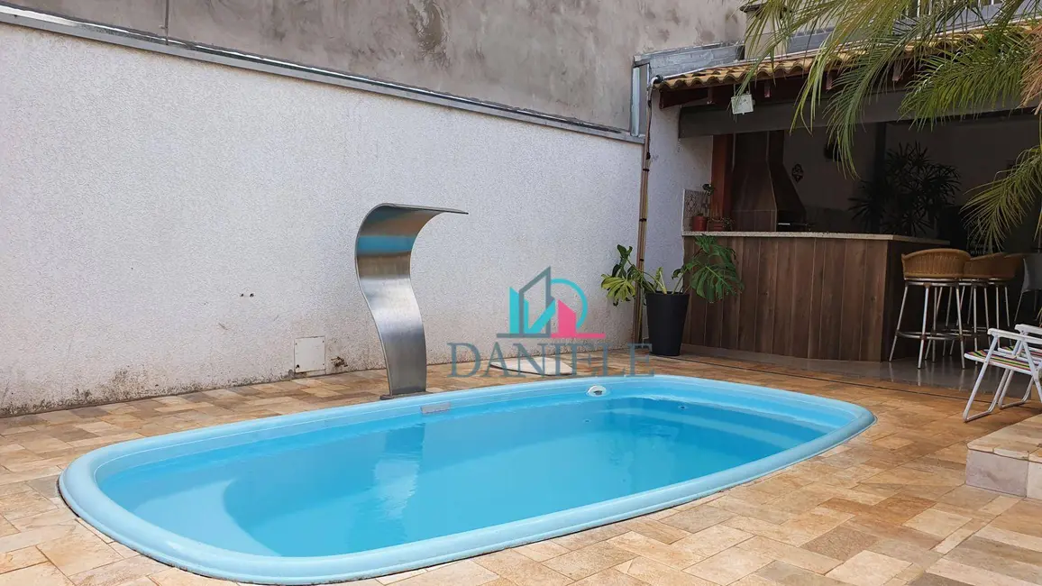 Foto 4 de Casa com 3 quartos à venda, 275m2 em Jardim Botânico, Araraquara - SP