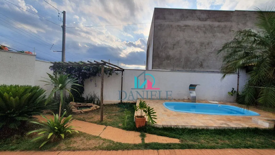 Foto 3 de Casa com 3 quartos à venda, 275m2 em Jardim Botânico, Araraquara - SP