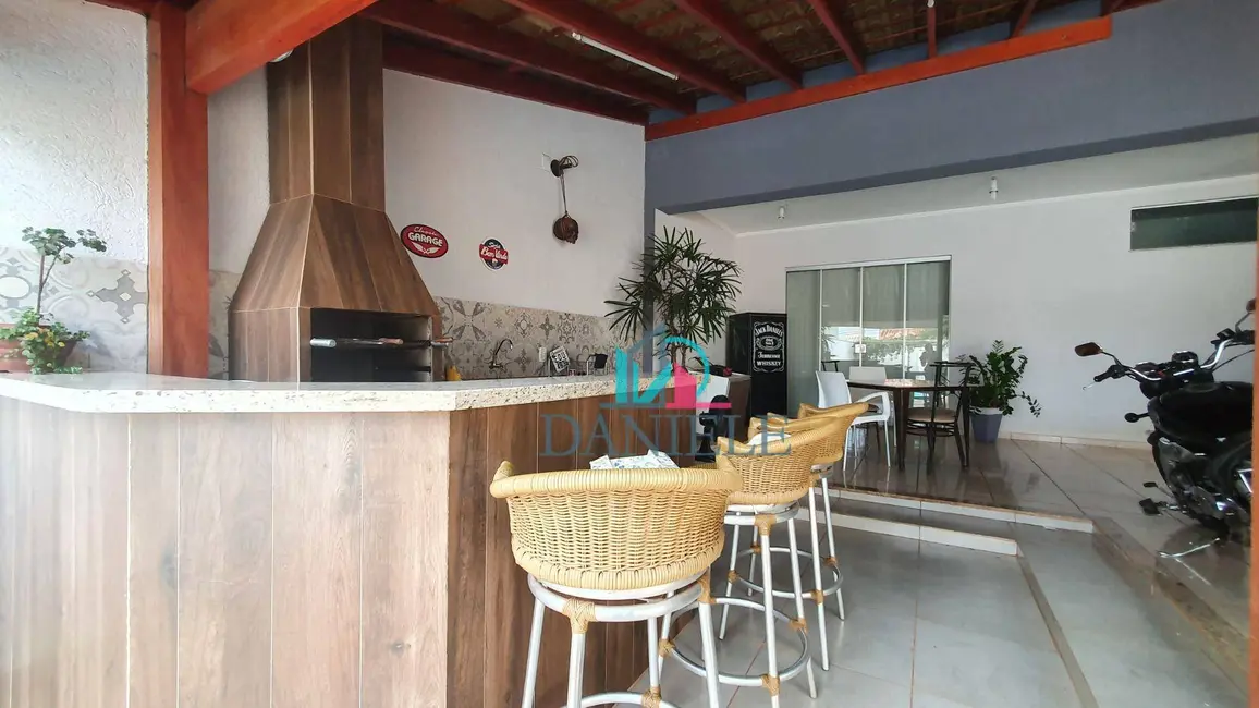 Foto 5 de Casa com 3 quartos à venda, 275m2 em Jardim Botânico, Araraquara - SP