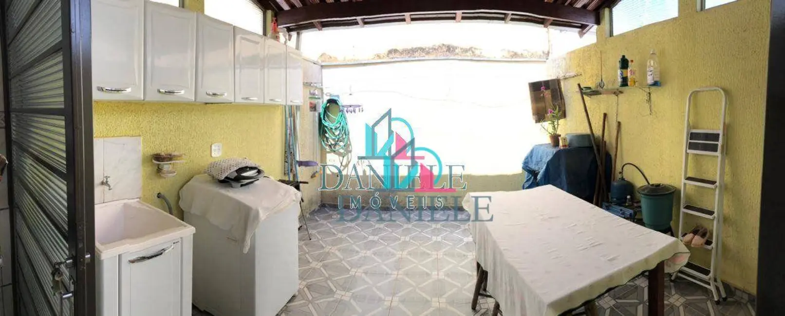 Casa com 3 quartos à venda, 147m2 em Jardim Aclimação, Araraquara - SP - imagem 4 Foto 4 de Casa com 3 quartos à venda, 147m2 em Jardim Aclimação, Araraquara - SP