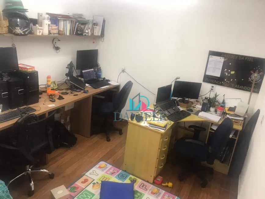 Casa com 2 quartos à venda, 216m2 em Jardim Residencial Elvio Lupo, Araraquara - SP - imagem 6 Foto 6 de Casa com 2 quartos à venda, 216m2 em Jardim Residencial Elvio Lupo, Araraquara - SP