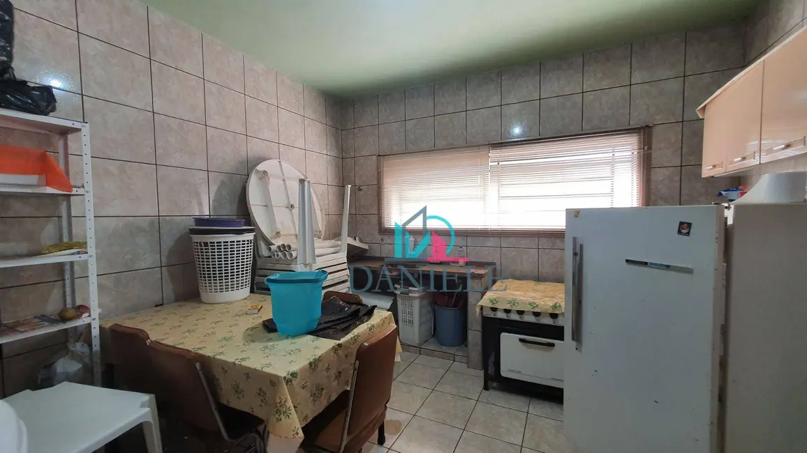 Chácara com 6 quartos à venda, 9529m2 em Parque Tropical, Araraquara - SP - imagem 7 Foto 7 de Chácara com 6 quartos à venda, 9529m2 em Parque Tropical, Araraquara - SP