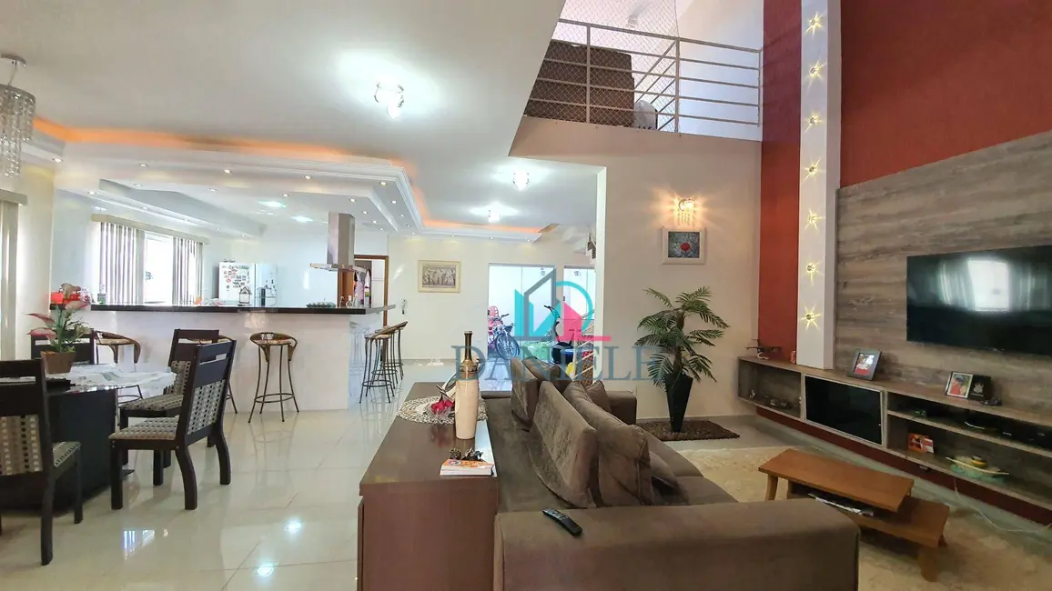 Foto 6 de Casa com 3 quartos à venda, 250m2 em Residencial Cambuy, Araraquara - SP