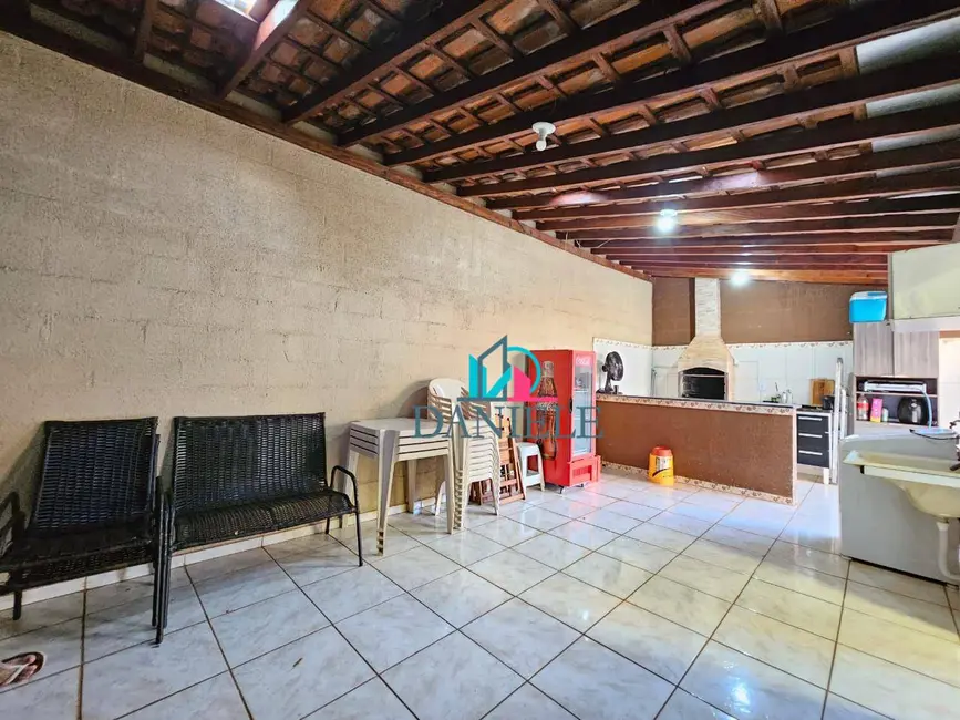 Foto 6 de Casa de Condomínio com 2 quartos à venda, 219m2 em Jardim Almeida, Araraquara - SP
