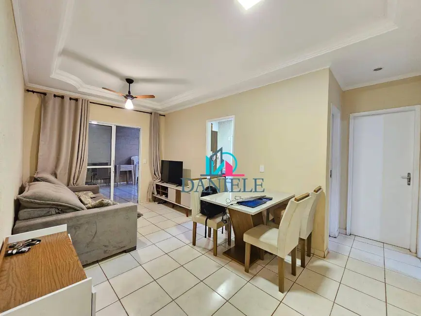 Foto 1 de Casa de Condomínio com 2 quartos à venda, 219m2 em Jardim Almeida, Araraquara - SP