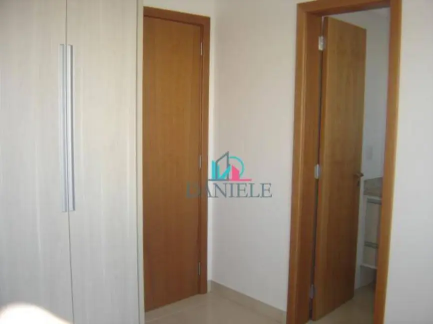 Apartamento com 2 quartos à venda, 96m2 em Centro, Araraquara - SP - imagem 8 Foto 8 de Apartamento com 2 quartos à venda, 96m2 em Centro, Araraquara - SP