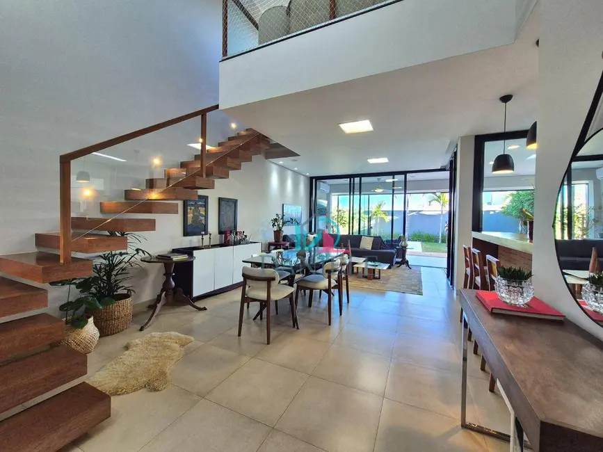 Foto 5 de Casa de Condomínio com 3 quartos à venda, 360m2 em Condomínio Buona Vita, Araraquara - SP