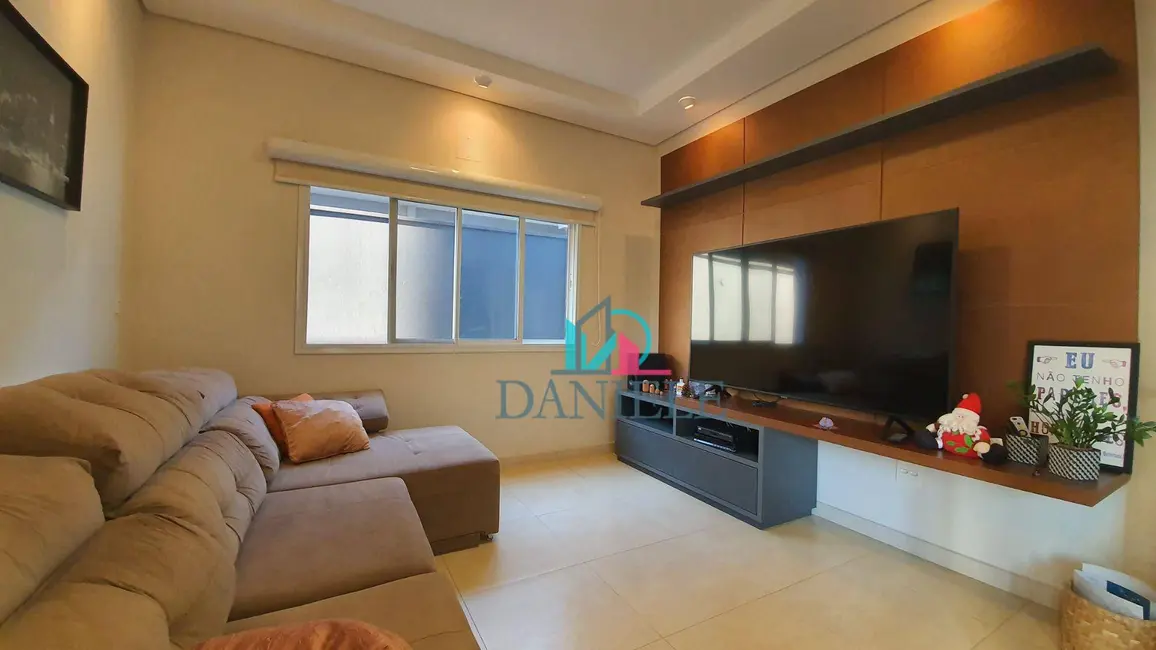 Casa de Condomínio com 3 quartos à venda, 300m2 em Residencial Village Damha II, Araraquara - SP - imagem 9 Foto 9 de Casa de Condomínio com 3 quartos à venda, 300m2 em Residencial Village Damha II, Araraquara - SP