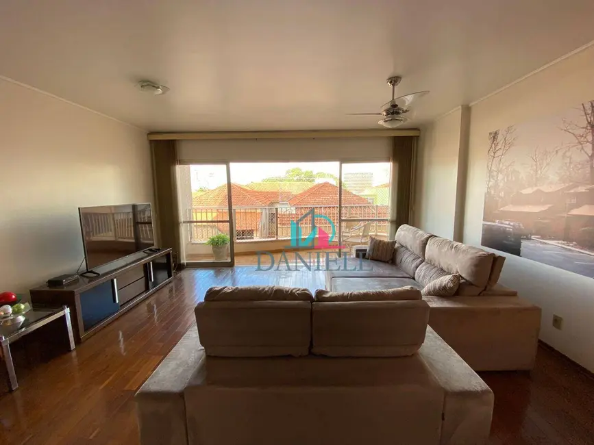 Apartamento com 3 quartos à venda, 219m2 em Centro, Araraquara - SP - imagem 3 Foto 3 de Apartamento com 3 quartos à venda, 219m2 em Centro, Araraquara - SP