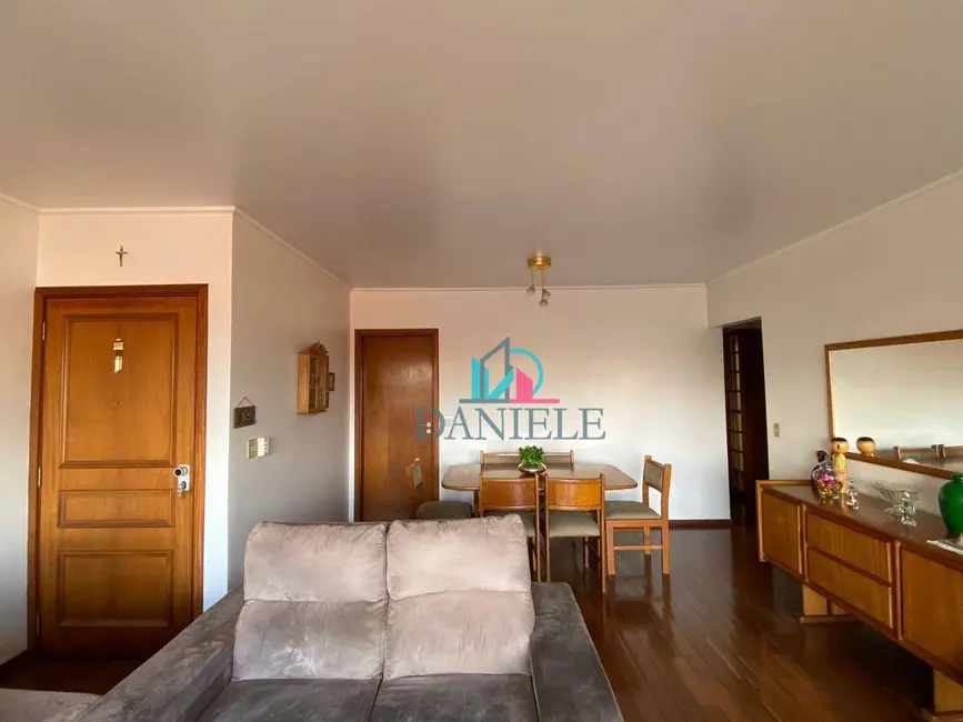 Foto 2 de Apartamento com 3 quartos à venda, 219m2 em Centro, Araraquara - SP