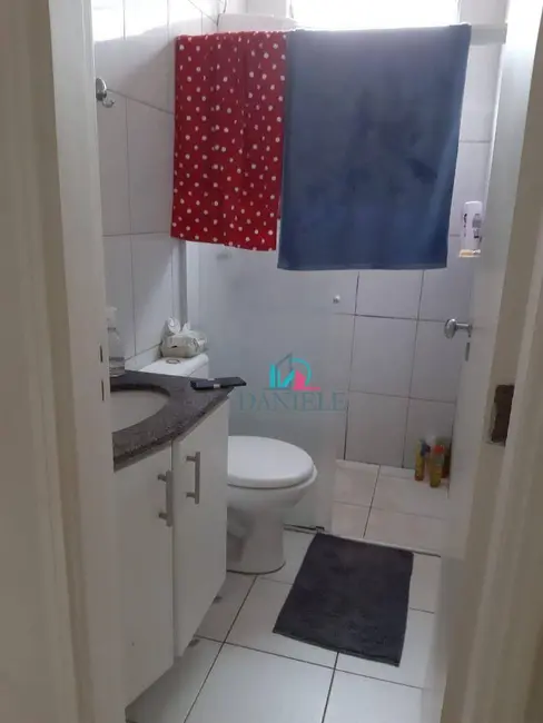 Casa de Condomínio com 3 quartos à venda, 266m2 em Jardim Quitandinha, Araraquara - SP - imagem 7 Foto 7 de Casa de Condomínio com 3 quartos à venda, 266m2 em Jardim Quitandinha, Araraquara - SP