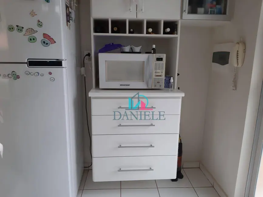 Casa de Condomínio com 3 quartos à venda, 266m2 em Jardim Quitandinha, Araraquara - SP - imagem 3 Foto 3 de Casa de Condomínio com 3 quartos à venda, 266m2 em Jardim Quitandinha, Araraquara - SP