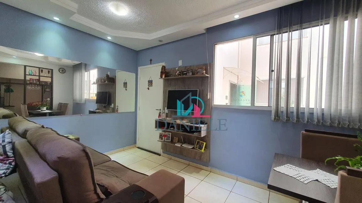 Foto 2 de Apartamento com 2 quartos à venda, 57m2 em Parque Atlanta, Araraquara - SP