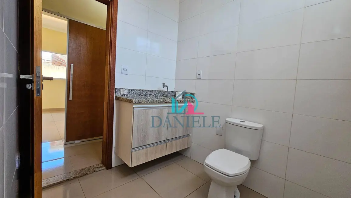 Casa com 3 quartos à venda, 335m2 em Cidade Jardim, Araraquara - SP - imagem 3 Foto 3 de Casa com 3 quartos à venda, 335m2 em Cidade Jardim, Araraquara - SP