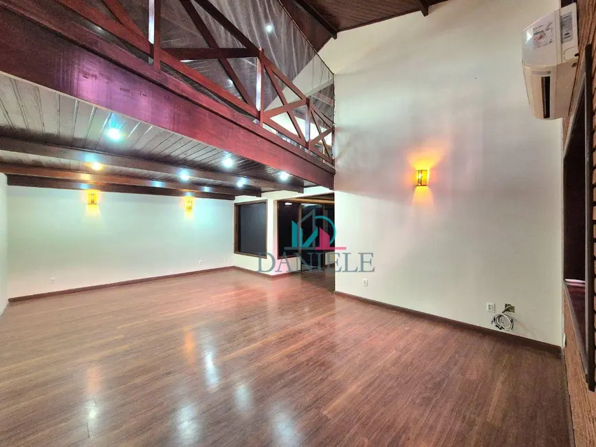Foto 3 de Casa com 3 quartos à venda, 360m2 em Vila Harmonia, Araraquara - SP