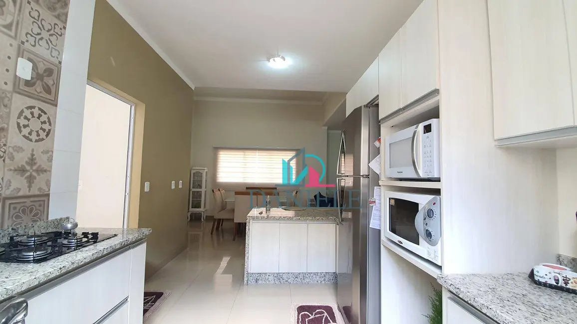 Foto 7 de Casa de Condomínio com 3 quartos à venda, 275m2 em Residencial Village Damha II, Araraquara - SP