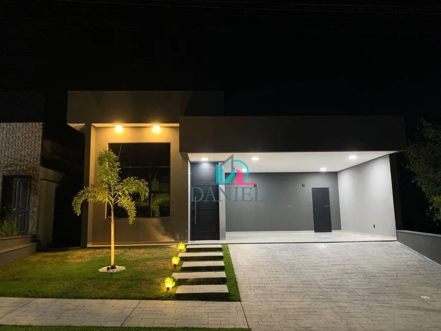Foto 1 de Casa de Condomínio com 3 quartos à venda, 360m2 em Condomínio Buona Vita, Araraquara - SP