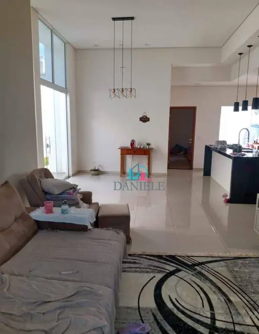 Foto 2 de Casa de Condomínio com 3 quartos à venda, 377m2 em Jardim Magnólias, Araraquara - SP