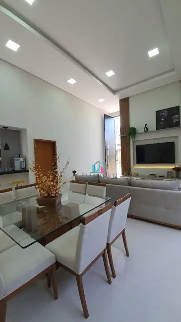Casa de Condomínio com 3 quartos à venda, 360m2 em Condomínio Buona Vita, Araraquara - SP - imagem 5 Foto 5 de Casa de Condomínio com 3 quartos à venda, 360m2 em Condomínio Buona Vita, Araraquara - SP