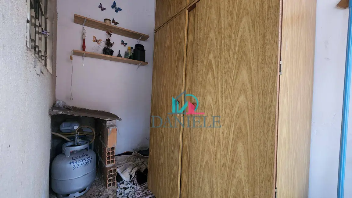 Foto 2 de Casa com 2 quartos à venda, 195m2 em Jardim Maria Luiza, Araraquara - SP