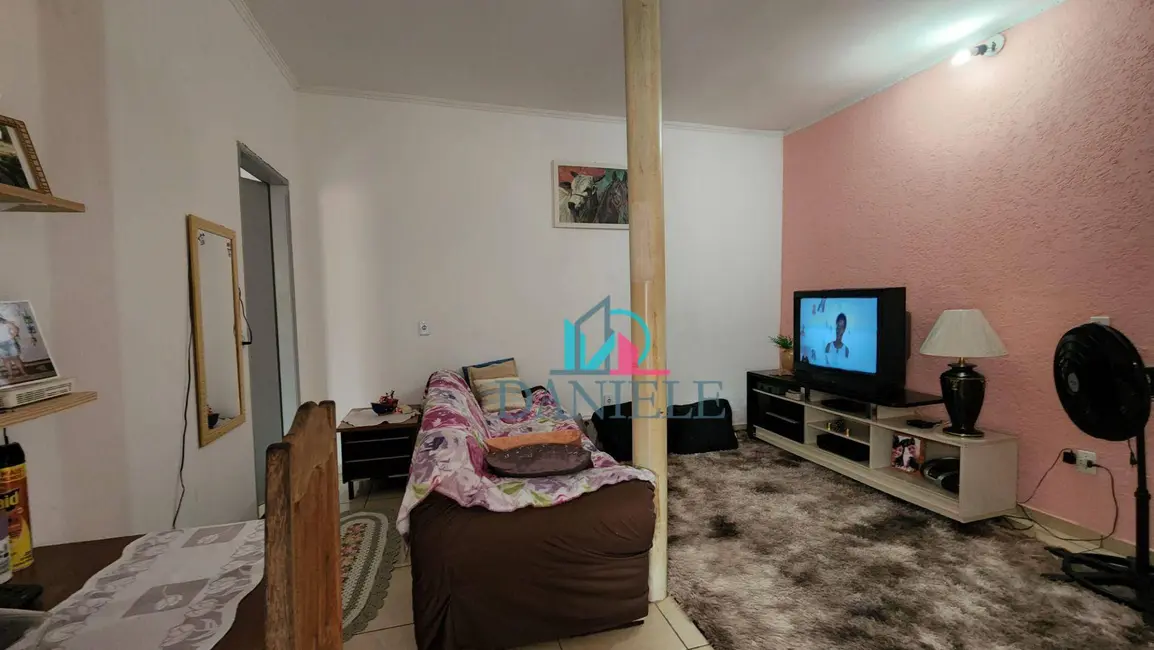 Foto 1 de Casa com 2 quartos à venda, 195m2 em Jardim Maria Luiza, Araraquara - SP