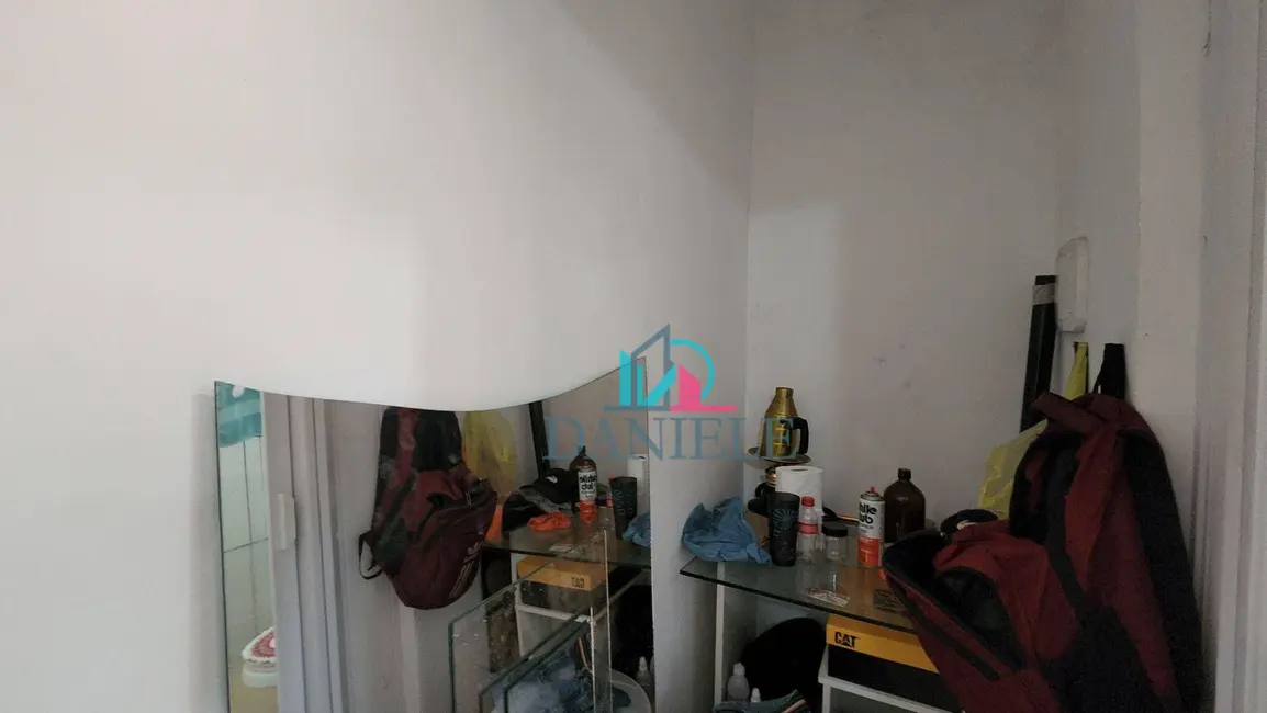 Casa com 2 quartos à venda, 195m2 em Jardim Maria Luiza, Araraquara - SP - imagem 4 Foto 4 de Casa com 2 quartos à venda, 195m2 em Jardim Maria Luiza, Araraquara - SP