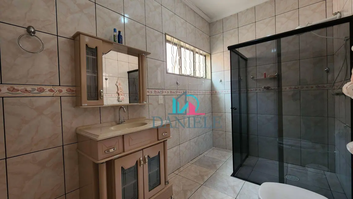 Casa com 2 quartos à venda, 500m2 em Residencial Cambuy, Araraquara - SP - imagem 8 Foto 8 de Casa com 2 quartos à venda, 500m2 em Residencial Cambuy, Araraquara - SP
