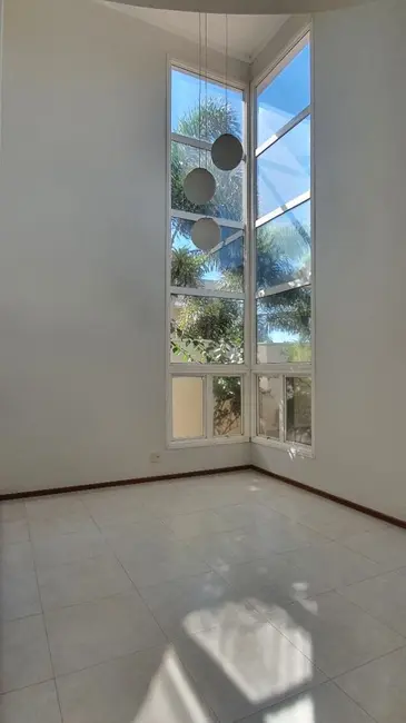 Foto 2 de Casa de Condomínio com 3 quartos à venda, 450m2 em Parque Residencial Damha, Araraquara - SP