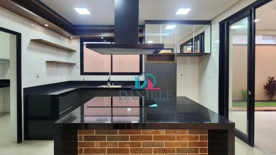Casa de Condomínio com 3 quartos à venda, 336m2 em Araraquara - SP - imagem 6 Foto 6 de Casa de Condomínio com 3 quartos à venda, 336m2 em Araraquara - SP