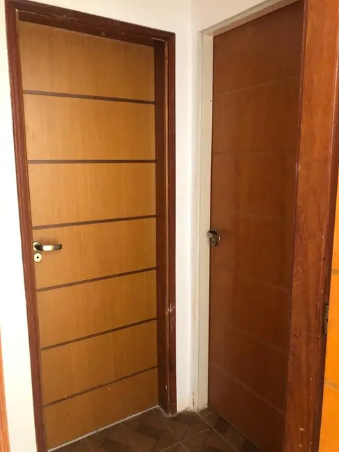 Casa com 2 quartos à venda, 282m2 em Parque Residencial Vale do Sol, Araraquara - SP - imagem 7 Foto 7 de Casa com 2 quartos à venda, 282m2 em Parque Residencial Vale do Sol, Araraquara - SP