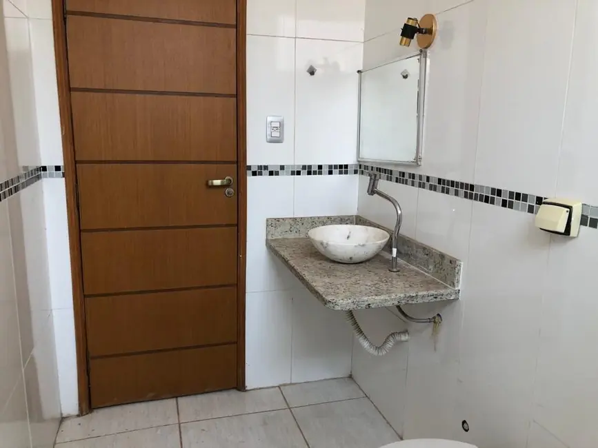 Casa com 2 quartos à venda, 282m2 em Parque Residencial Vale do Sol, Araraquara - SP - imagem 9 Foto 9 de Casa com 2 quartos à venda, 282m2 em Parque Residencial Vale do Sol, Araraquara - SP