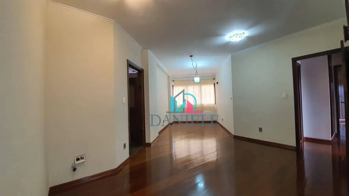 Foto 1 de Apartamento com 3 quartos à venda, 276m2 em Centro, Araraquara - SP