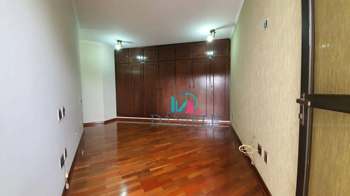 Foto 9 de Apartamento com 3 quartos à venda, 276m2 em Centro, Araraquara - SP