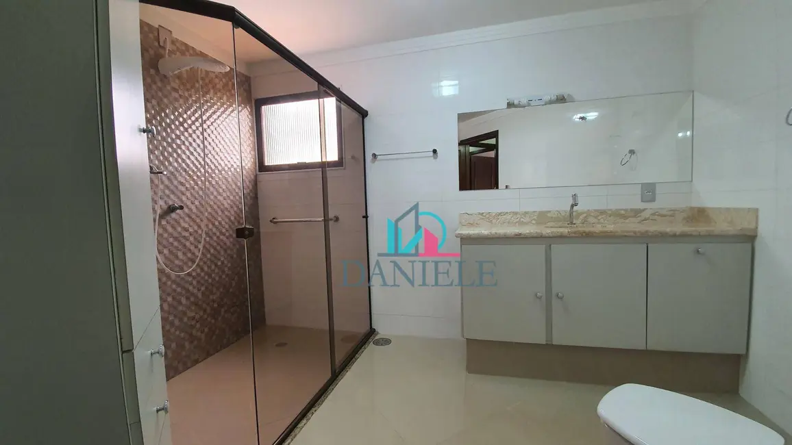 Foto 4 de Apartamento com 3 quartos à venda, 276m2 em Centro, Araraquara - SP