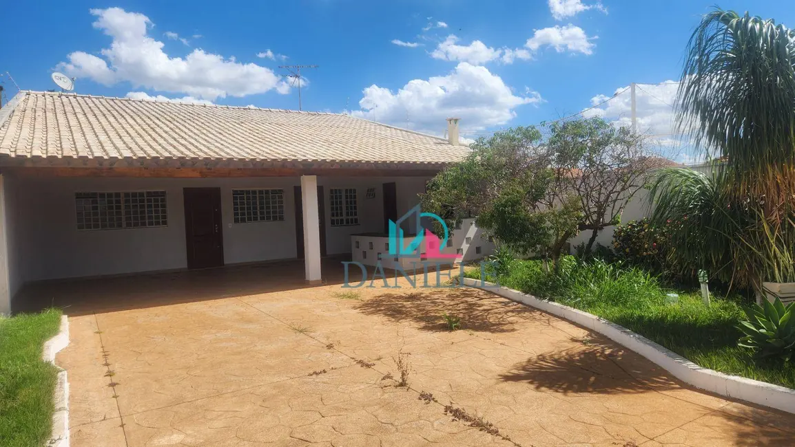 Foto 1 de Casa com 3 quartos à venda, 306m2 em Vila Xavier (Vila Xavier), Araraquara - SP