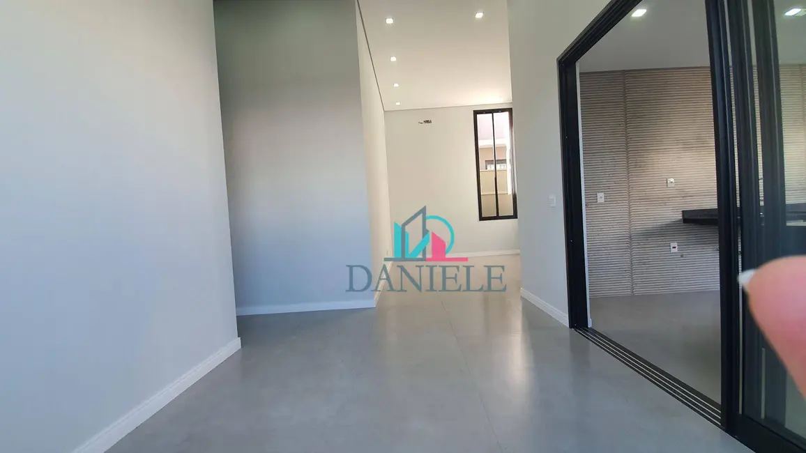 Casa de Condomínio com 3 quartos à venda, 336m2 em Araraquara - SP - imagem 4 Foto 4 de Casa de Condomínio com 3 quartos à venda, 336m2 em Araraquara - SP