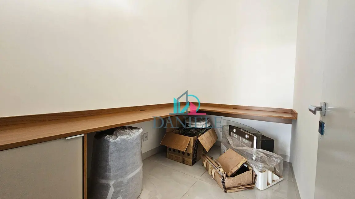 Casa de Condomínio com 3 quartos à venda, 360m2 em Condomínio Buona Vita, Araraquara - SP - imagem 7 Foto 7 de Casa de Condomínio com 3 quartos à venda, 360m2 em Condomínio Buona Vita, Araraquara - SP