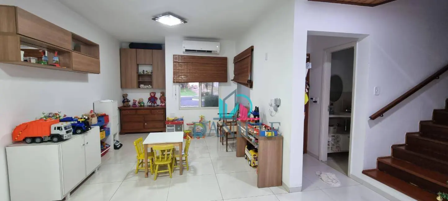 Casa de Condomínio com 4 quartos à venda, 344m2 em Vila Nossa Senhora do Carmo, Araraquara - SP - imagem 4 Foto 4 de Casa de Condomínio com 4 quartos à venda, 344m2 em Vila Nossa Senhora do Carmo, Araraquara - SP