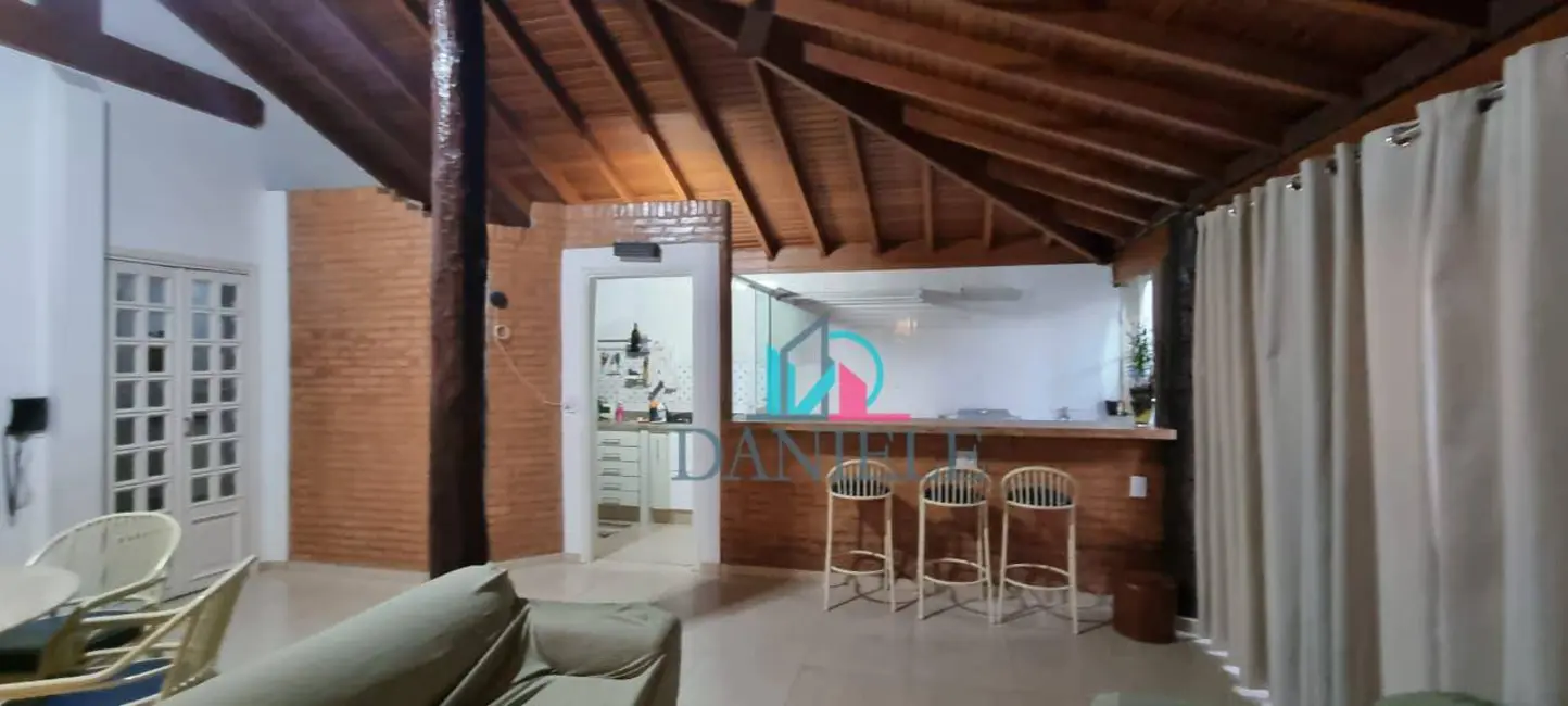 Casa de Condomínio com 4 quartos à venda, 344m2 em Vila Nossa Senhora do Carmo, Araraquara - SP - imagem 9 Foto 9 de Casa de Condomínio com 4 quartos à venda, 344m2 em Vila Nossa Senhora do Carmo, Araraquara - SP