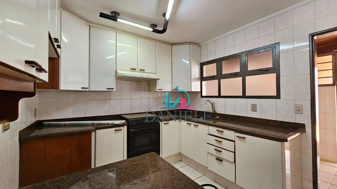 Foto 8 de Casa de Condomínio com 3 quartos à venda, 284m2 em Vila Nossa Senhora do Carmo, Araraquara - SP