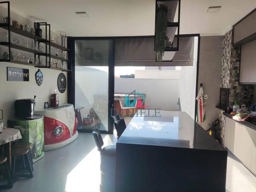 Foto 1 de Casa de Condomínio com 3 quartos à venda, 300m2 em Jardim Salto Grande, Araraquara - SP