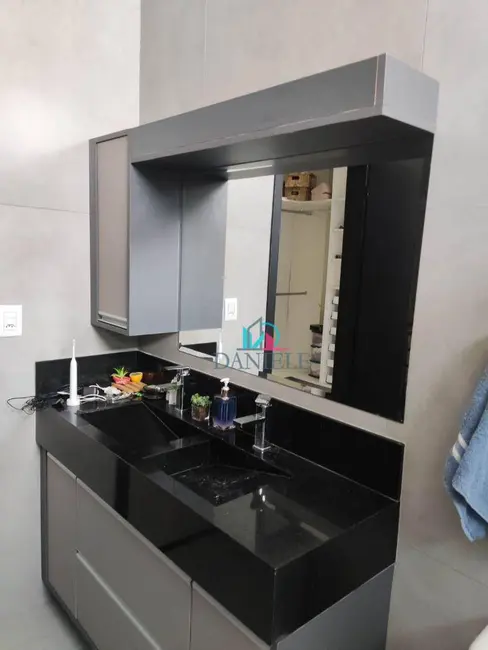 Casa de Condomínio com 3 quartos à venda, 300m2 em Jardim Salto Grande, Araraquara - SP - imagem 8 Foto 8 de Casa de Condomínio com 3 quartos à venda, 300m2 em Jardim Salto Grande, Araraquara - SP