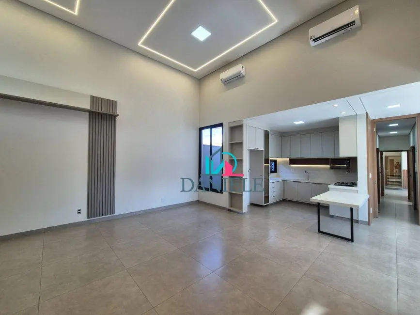 Foto 2 de Casa de Condomínio com 3 quartos à venda, 302m2 em Parque Residencial Damha, Araraquara - SP