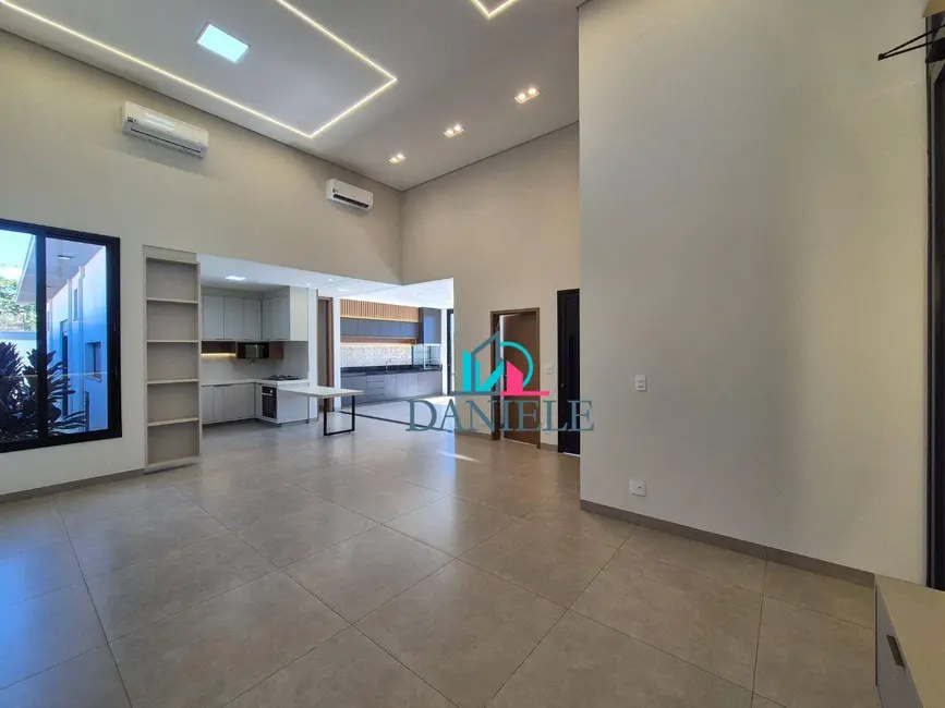 Foto 7 de Casa de Condomínio com 3 quartos à venda, 302m2 em Parque Residencial Damha, Araraquara - SP