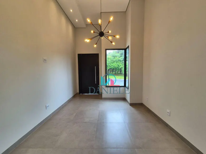 Foto 7 de Casa de Condomínio com 3 quartos à venda, 212m2 em Jardim Marialice, Araraquara - SP