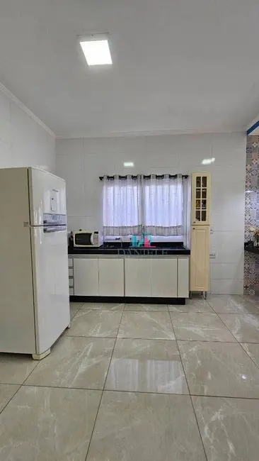 Casa com 2 quartos à venda, 472m2 em Cidade Jardim, Araraquara - SP - imagem 9 Foto 9 de Casa com 2 quartos à venda, 472m2 em Cidade Jardim, Araraquara - SP