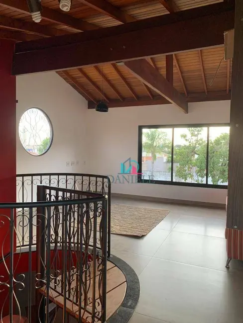 Casa com 2 quartos à venda, 490m2 em Cidade Jardim, Araraquara - SP - imagem 9 Foto 9 de Casa com 2 quartos à venda, 490m2 em Cidade Jardim, Araraquara - SP