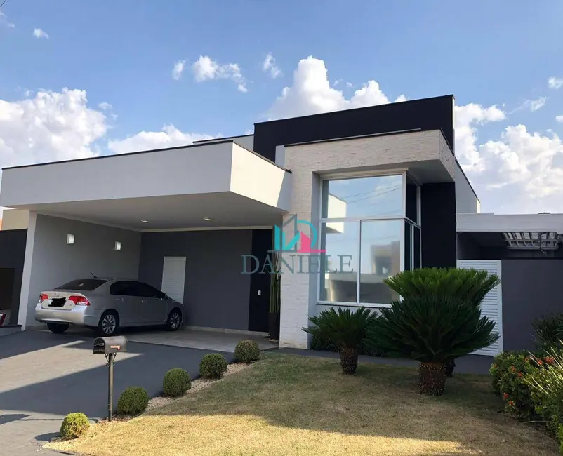 Foto 1 de Casa com 3 quartos à venda, 360m2 em Condomínio Buona Vita, Araraquara - SP